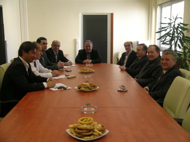 <b>Συνάντηση της Πανελλήνιας Ομοσπονδίας Οικονομολόγων με τον Πρόεδρο του Ο.Ε.Ε.</b>
